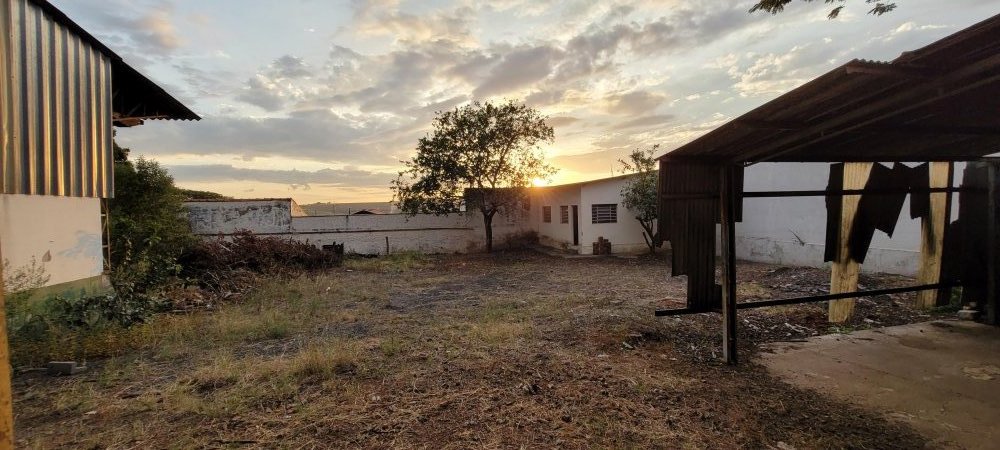 Terreno - Venda - Jardim Santana - Limeira - SP